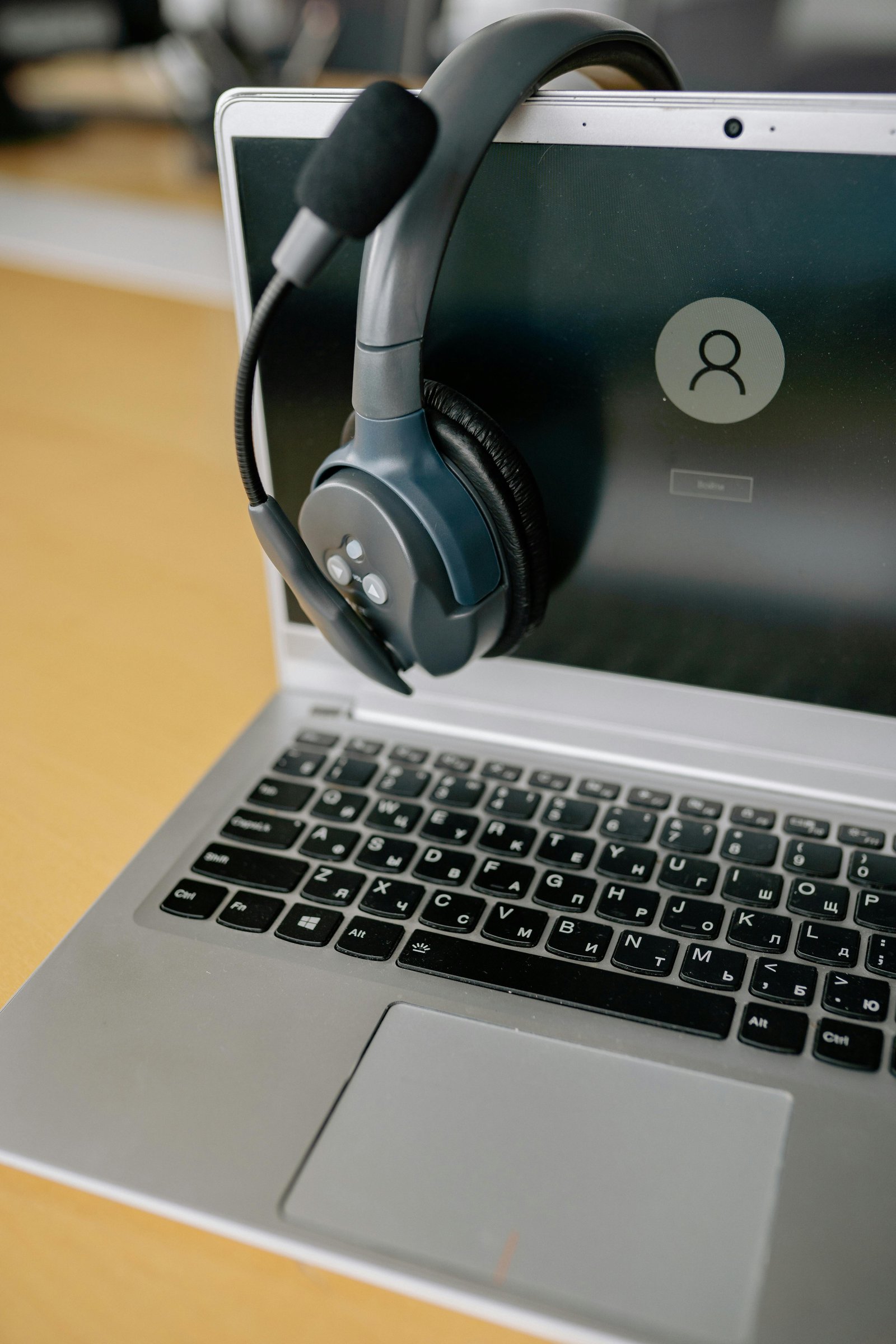 Head Phone